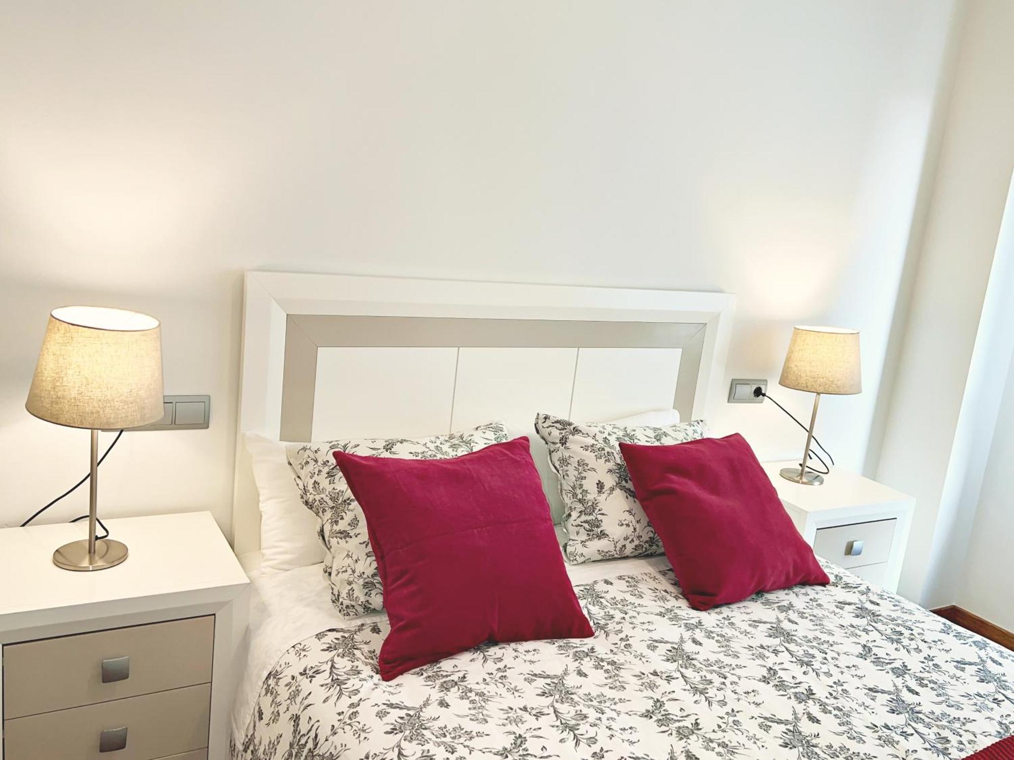 Apartamento Europa Prados Atenea Oviedo Esterno foto